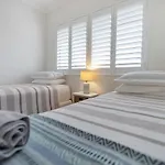 Cairns Waterfront Condo - 5 Minutes From Airport