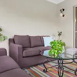 Linaria Lakes - Resort Style Living