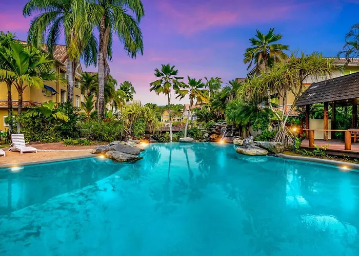 Linaria Lakes - Resort Style Living