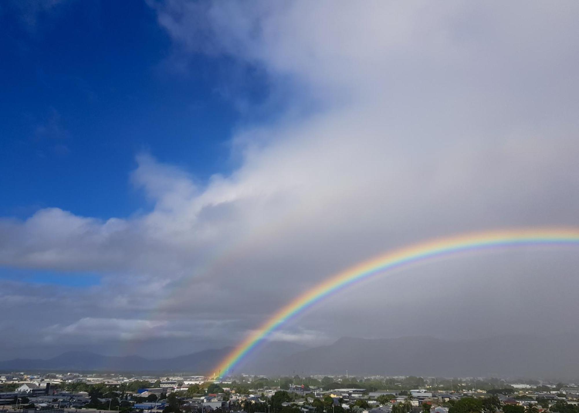Apartment Privately Owned 'sunset View Studio' In Cairns