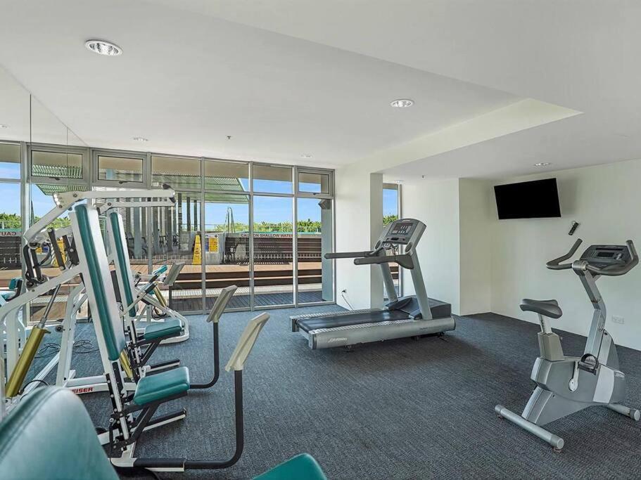 Absolute Waterfront - Enjoy Exceptional Lifestyle Apartment Cairns