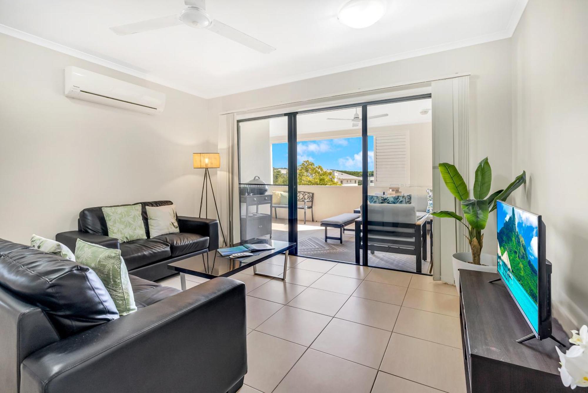 The Edge - Just Steps To Esplanade Frontage Cairns