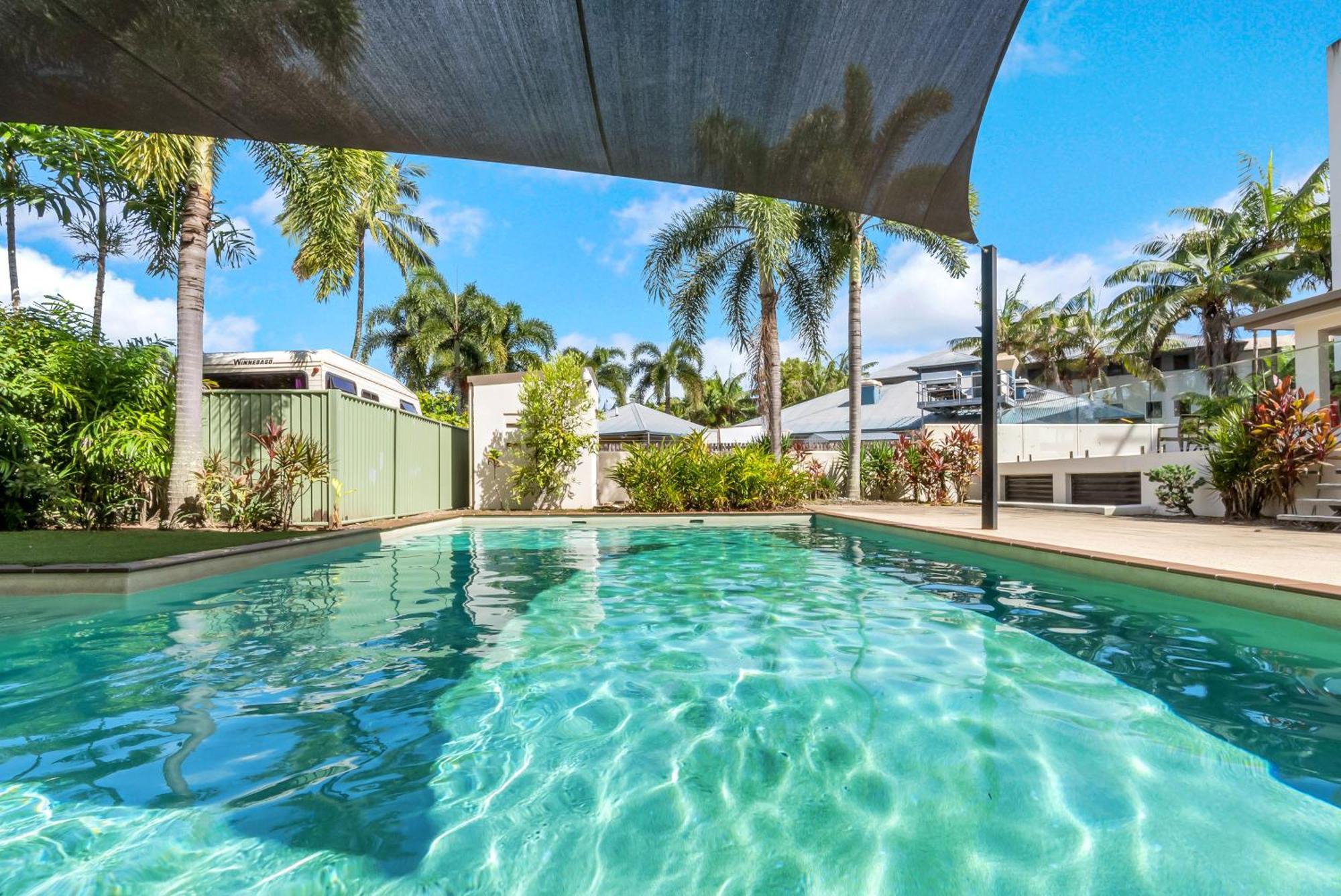 The Edge - Just Steps To Esplanade Frontage Cairns