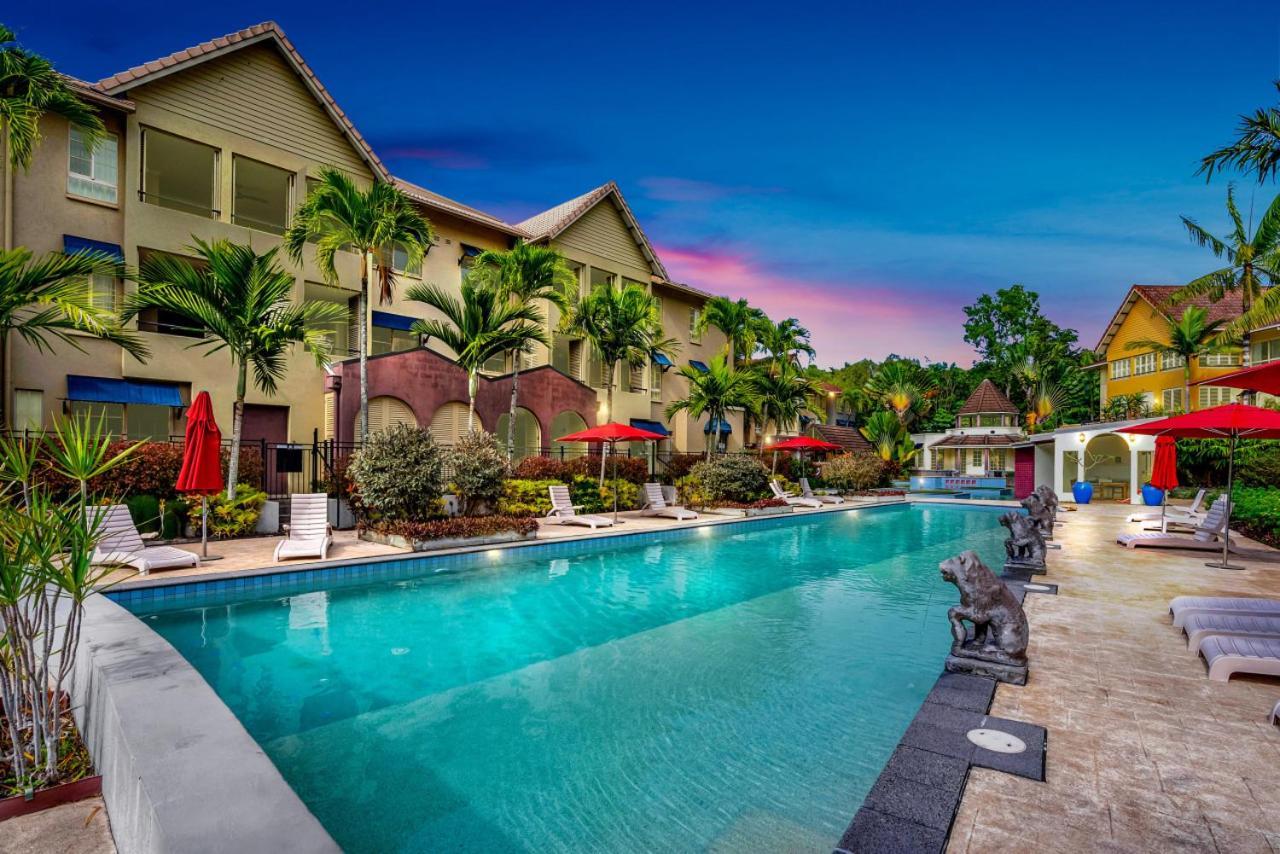 Linaria Lakes - Style Living * Cairns