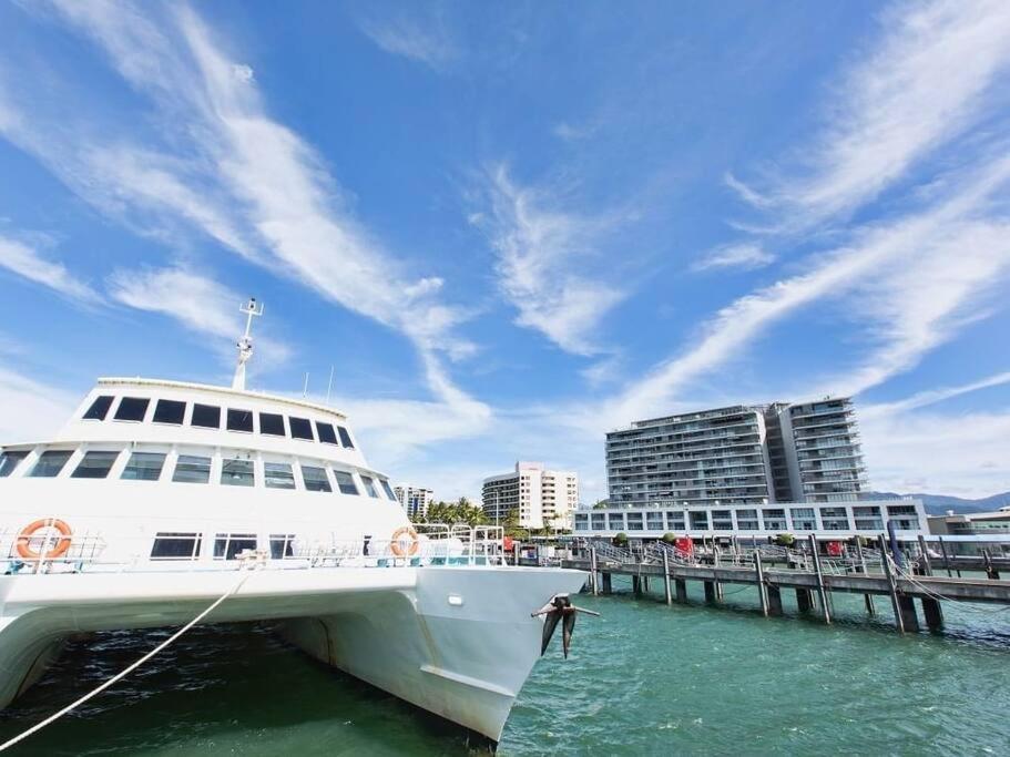 Charming Waterfront *
