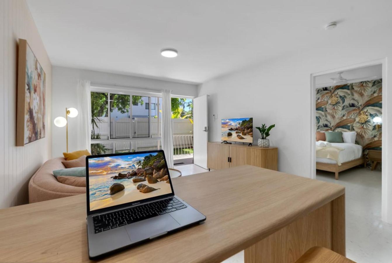 Tropicana Boutique - 1 Apartment Cairns