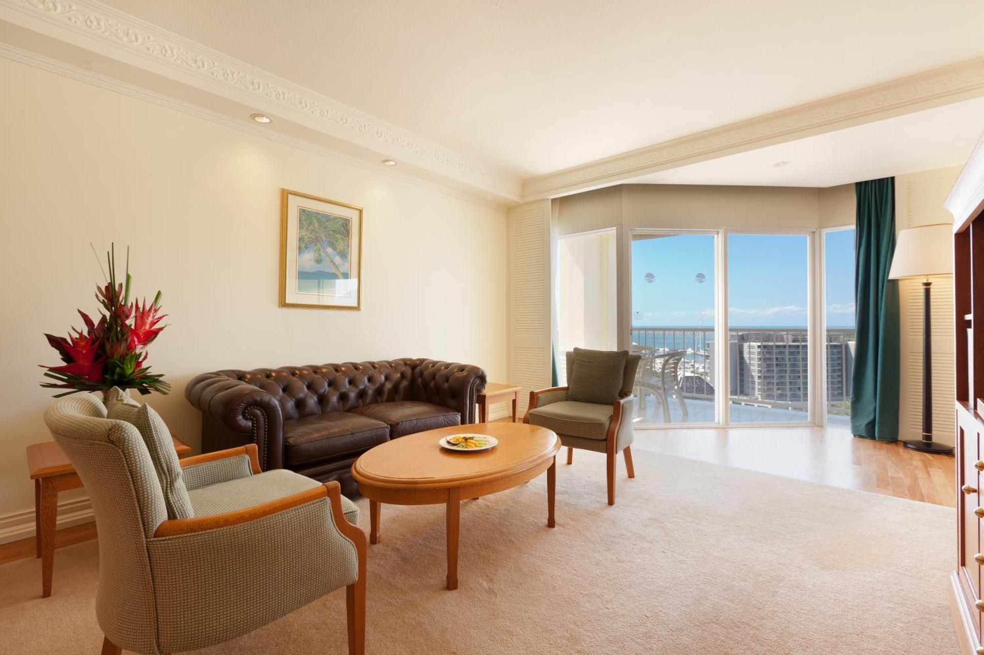 Pullman International Hotel 5*