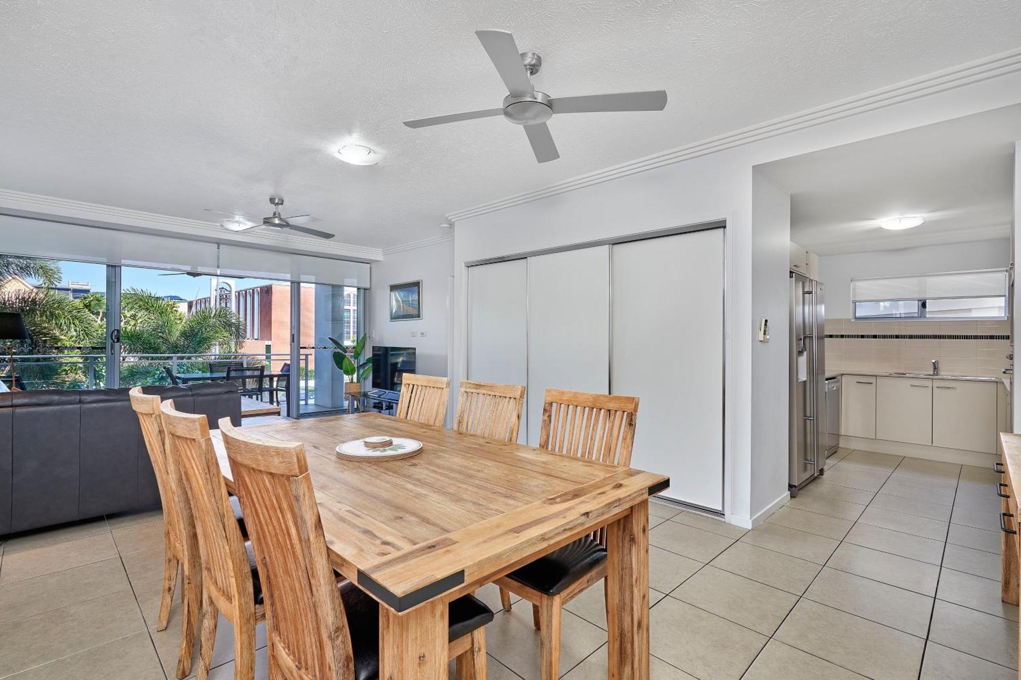 Vision 5* Cairns