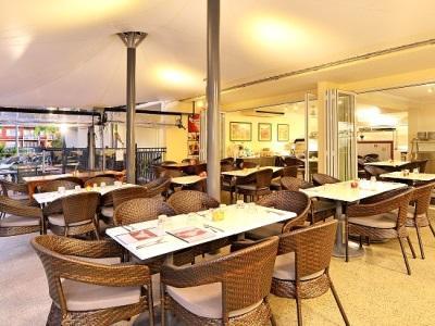 Aparthotel Queenslander & 4*