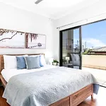 Accent On Mcleod - Breezy Outdoor Living