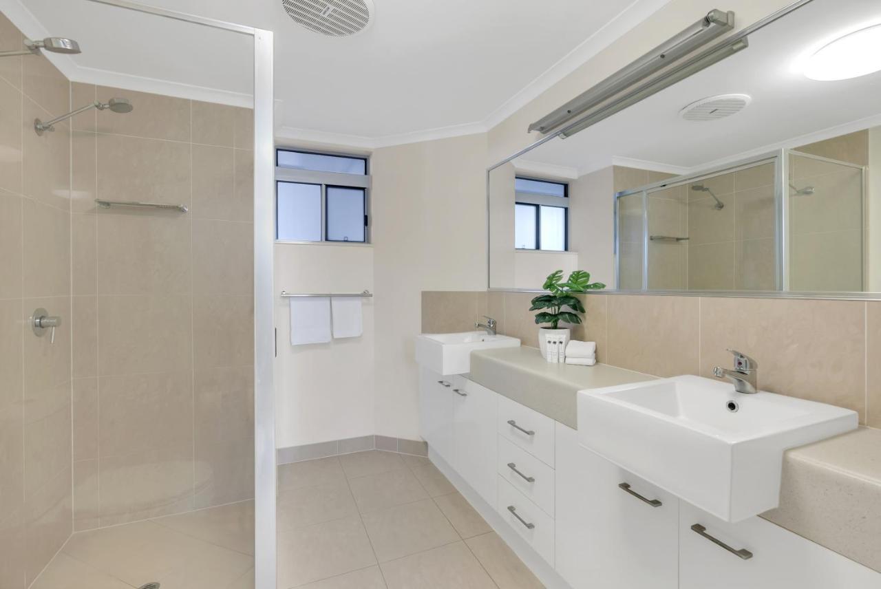 Apartment Lights- Spacious