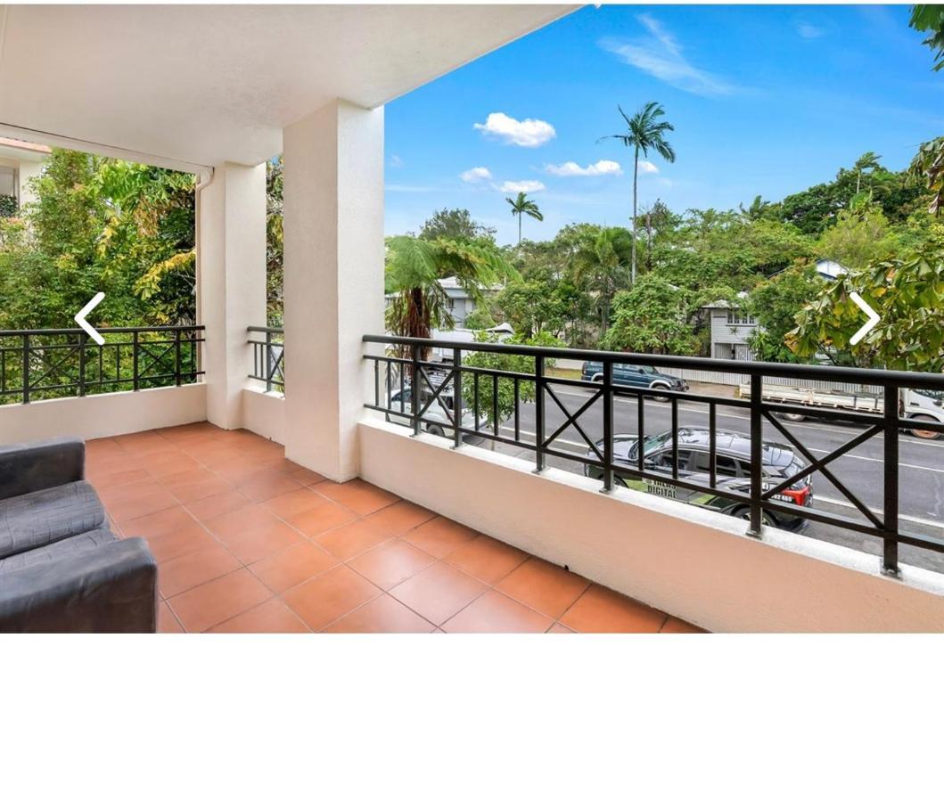 Bayside Apartment *