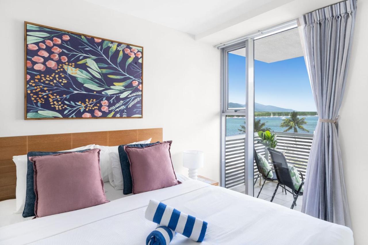 Belle Escapes Harbour Lights Waterfront 501-502 Apartment *