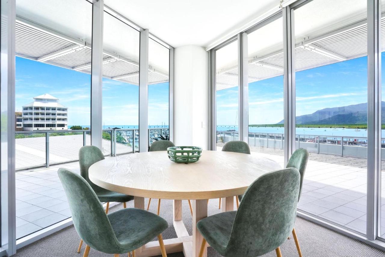 11 Harbour Lights With Ocean Views Apartment