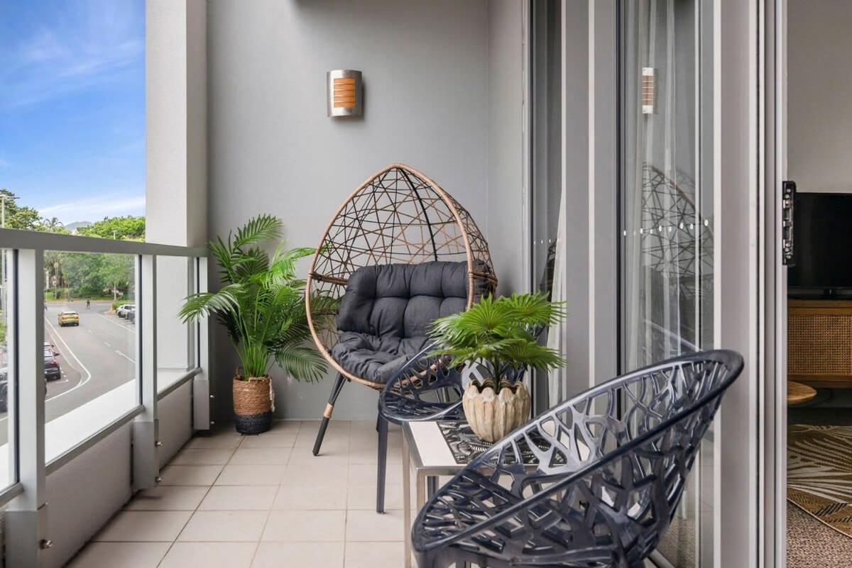 Apartment Lux Retreat - Sauna Pool & Prime Location Cairns