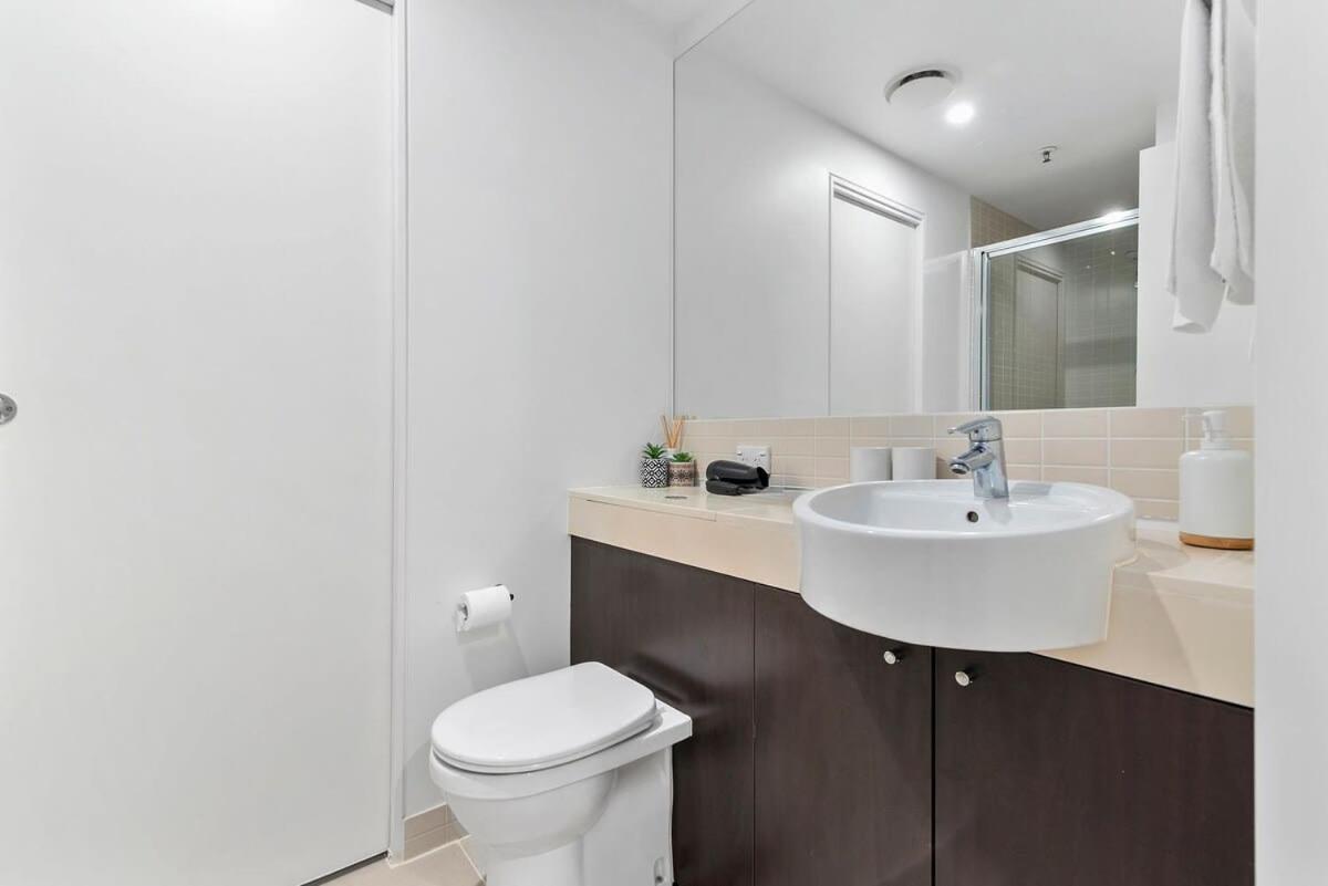 Apartment Lux Retreat - Sauna Pool & Prime Location Cairns