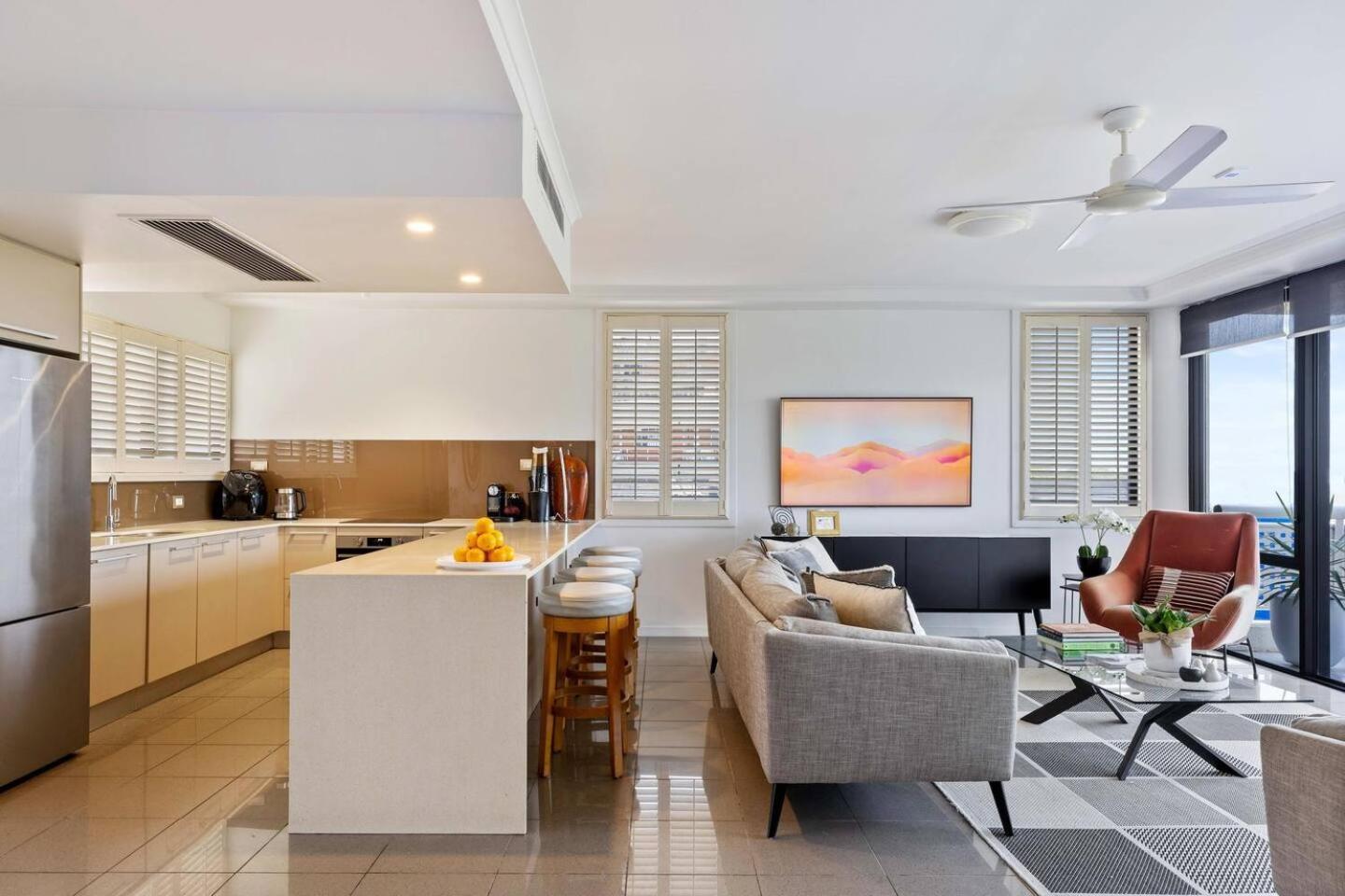 The Abbott—a Sea-swept Esplanade Abode Cairns