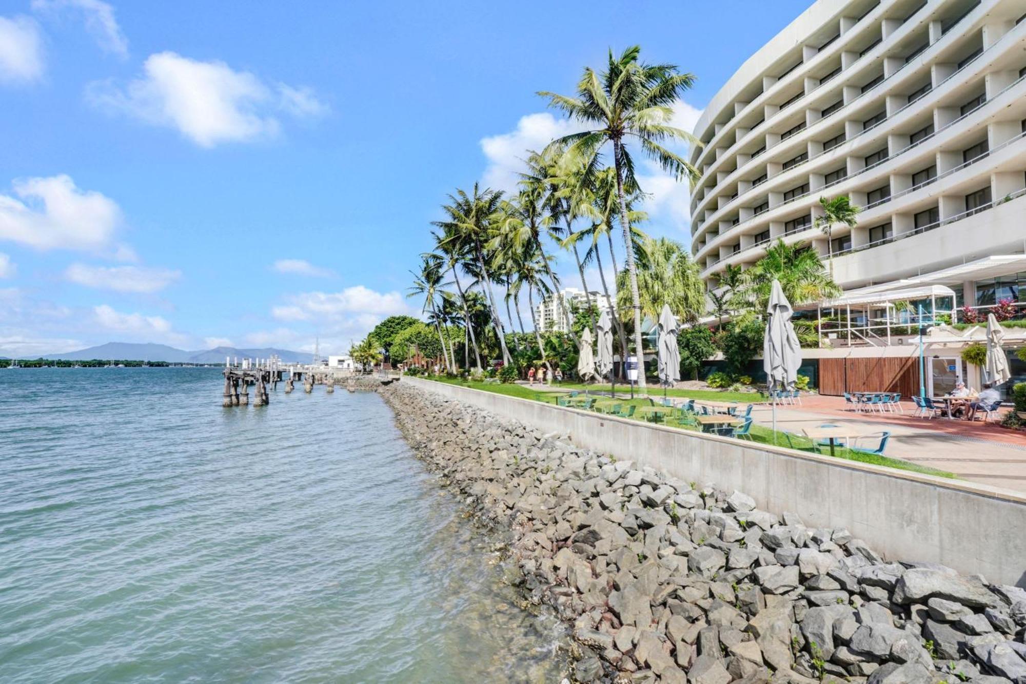 901 Harbour Lights With Ocean Views Apartment