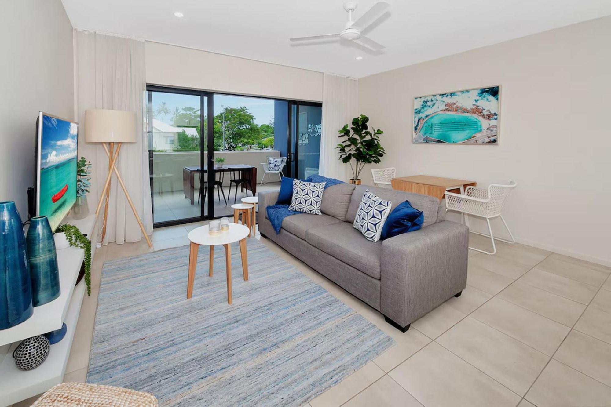 Apartment Coastal 2-bed With Parking & Pool By The Ocean Cairns