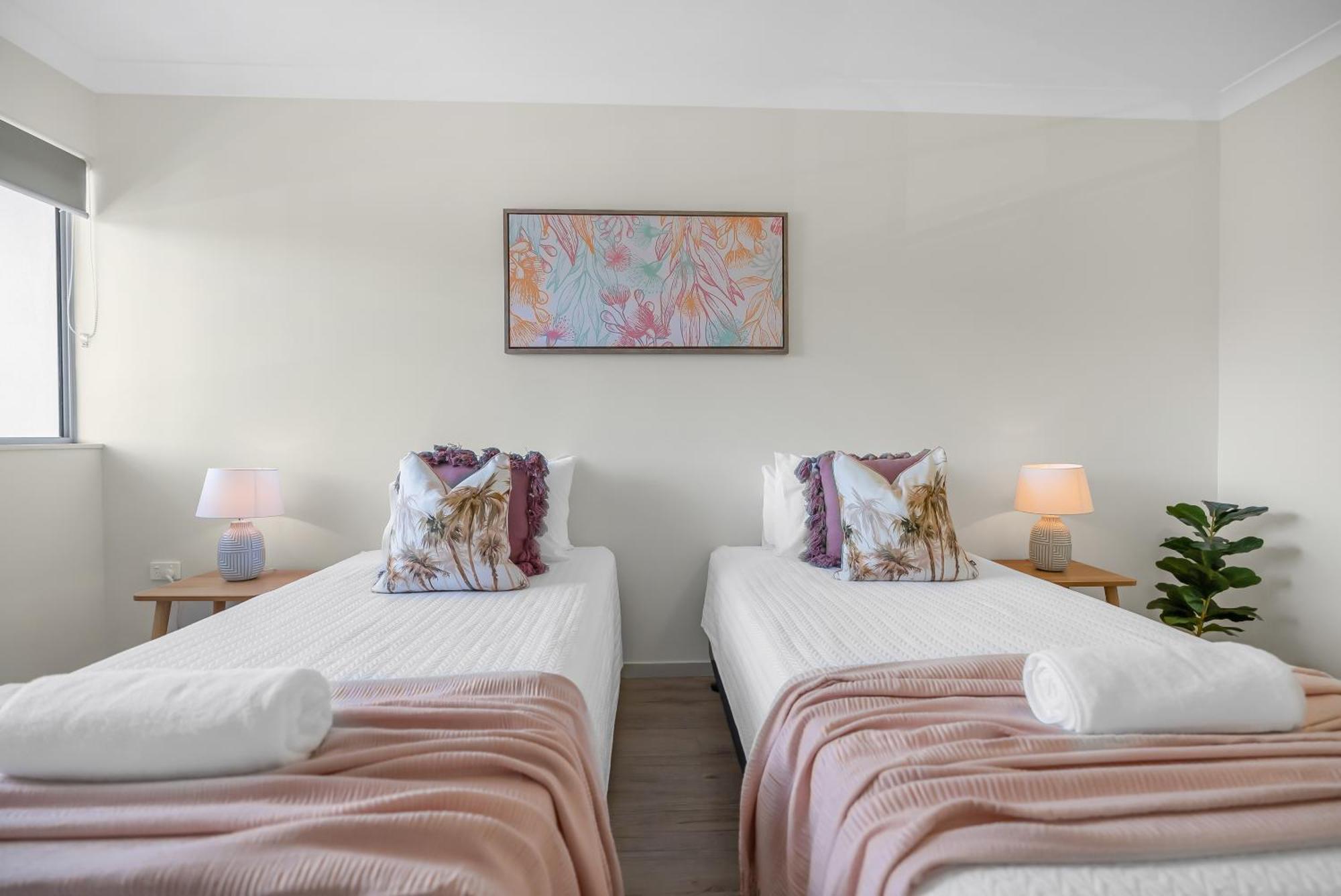 Apartment Lights - Experience The Of Cairns