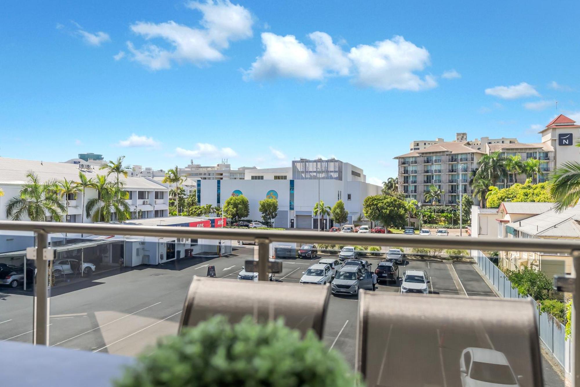 Apartment Lights - Experience The Of Cairns