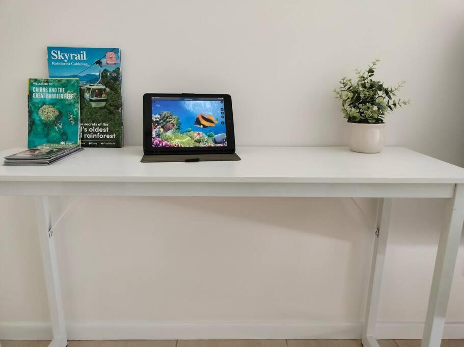 Apartment Close To Airport, & Esplanade *