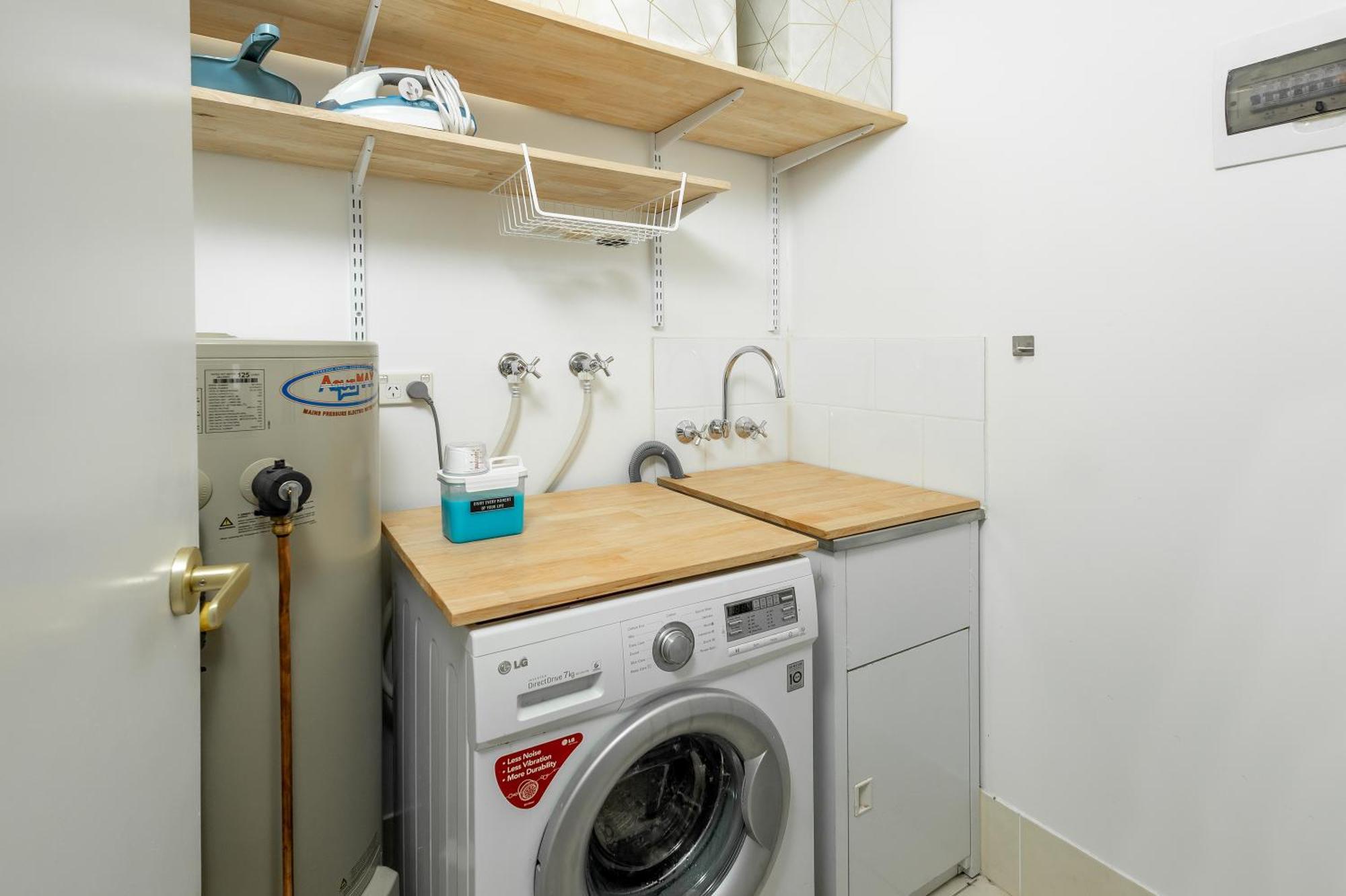 Elevated 2br Modern Furnished Terrace Cairns