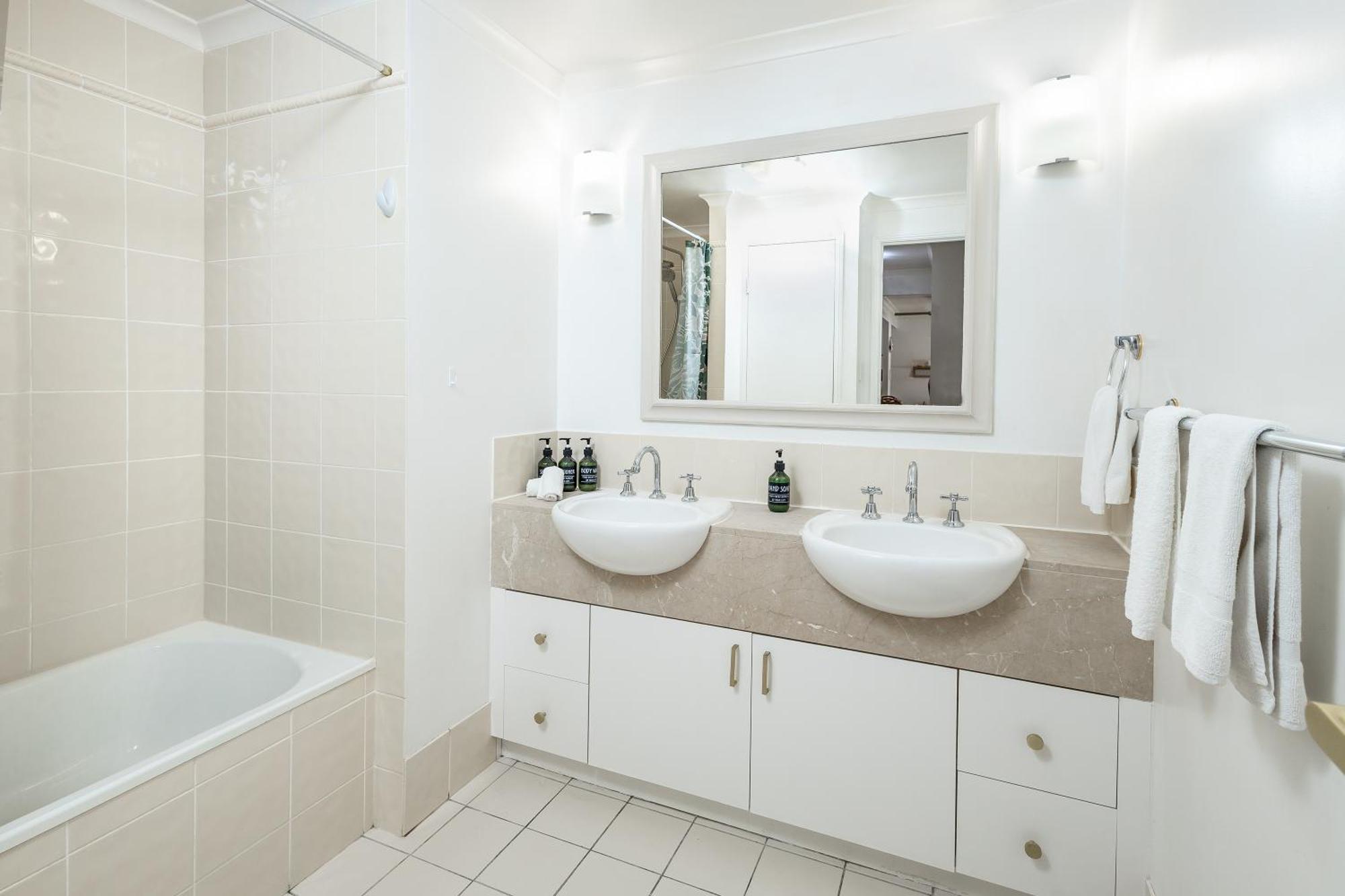Elevated 2br Modern Furnished Terrace *