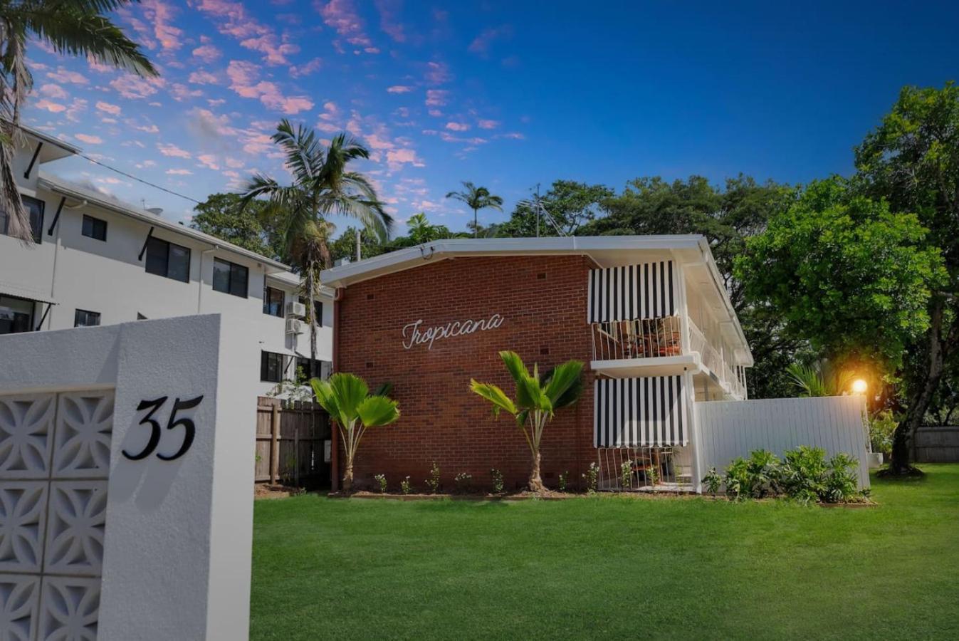 Tropicana Boutique - 3 Apartment *