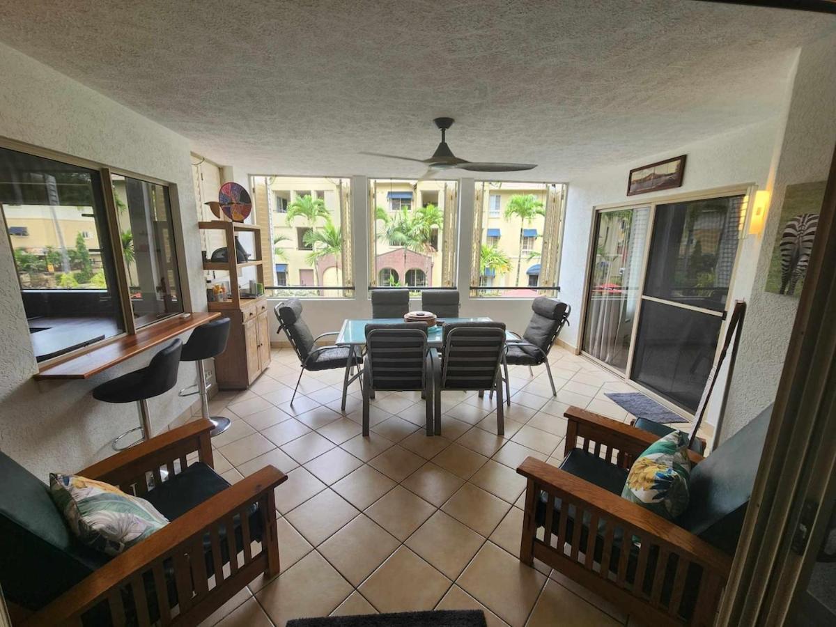 Bulloo Lagoon Oasis Luxury Resort Apartment