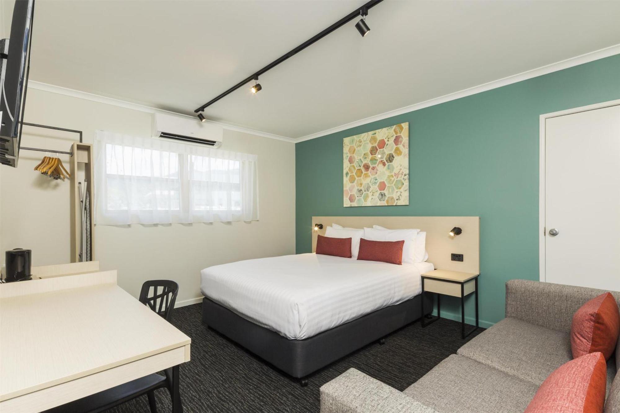 Hotel Nightcap At Balaclava 4*