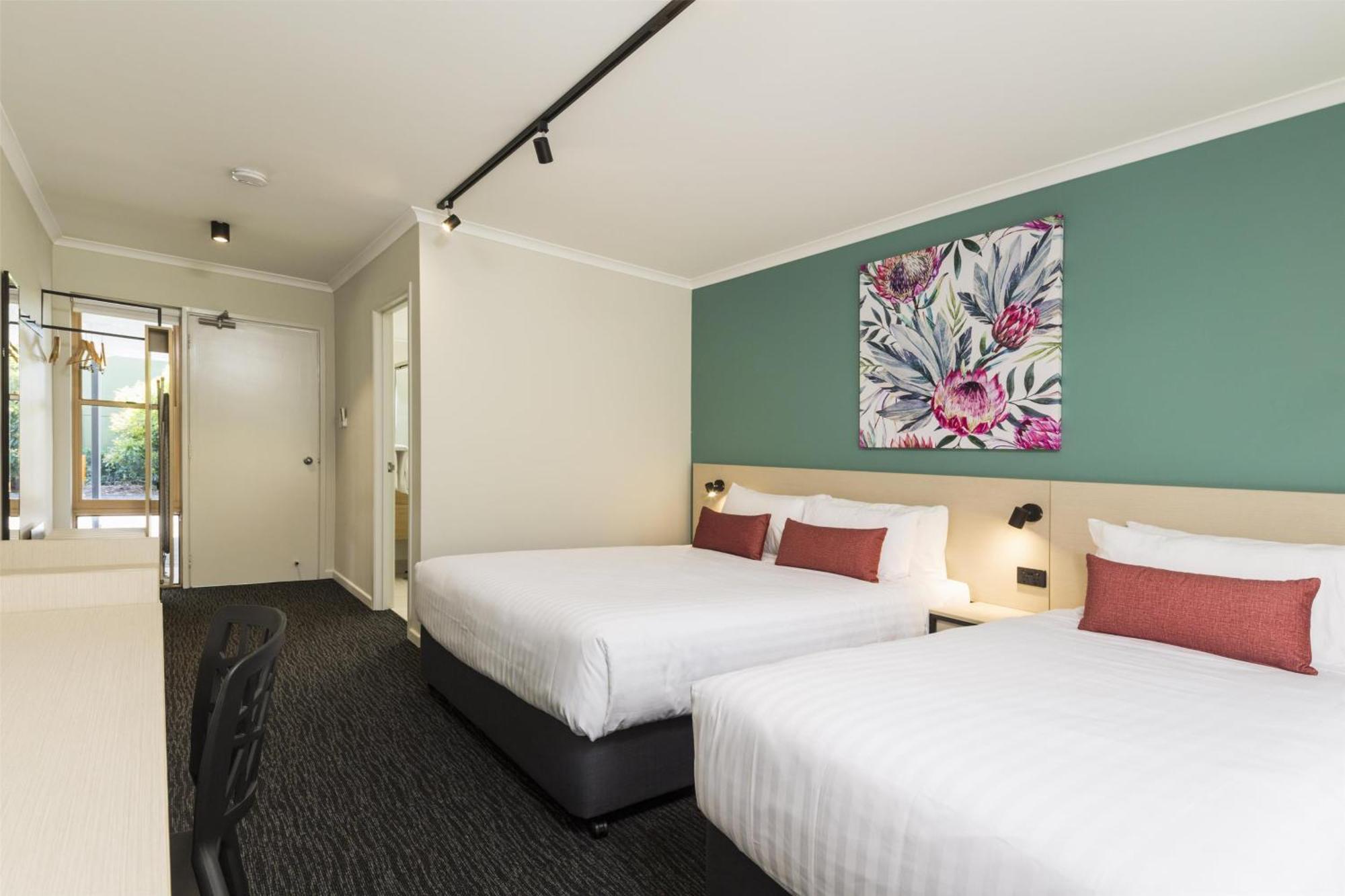 Hotel Nightcap At Balaclava 4*
