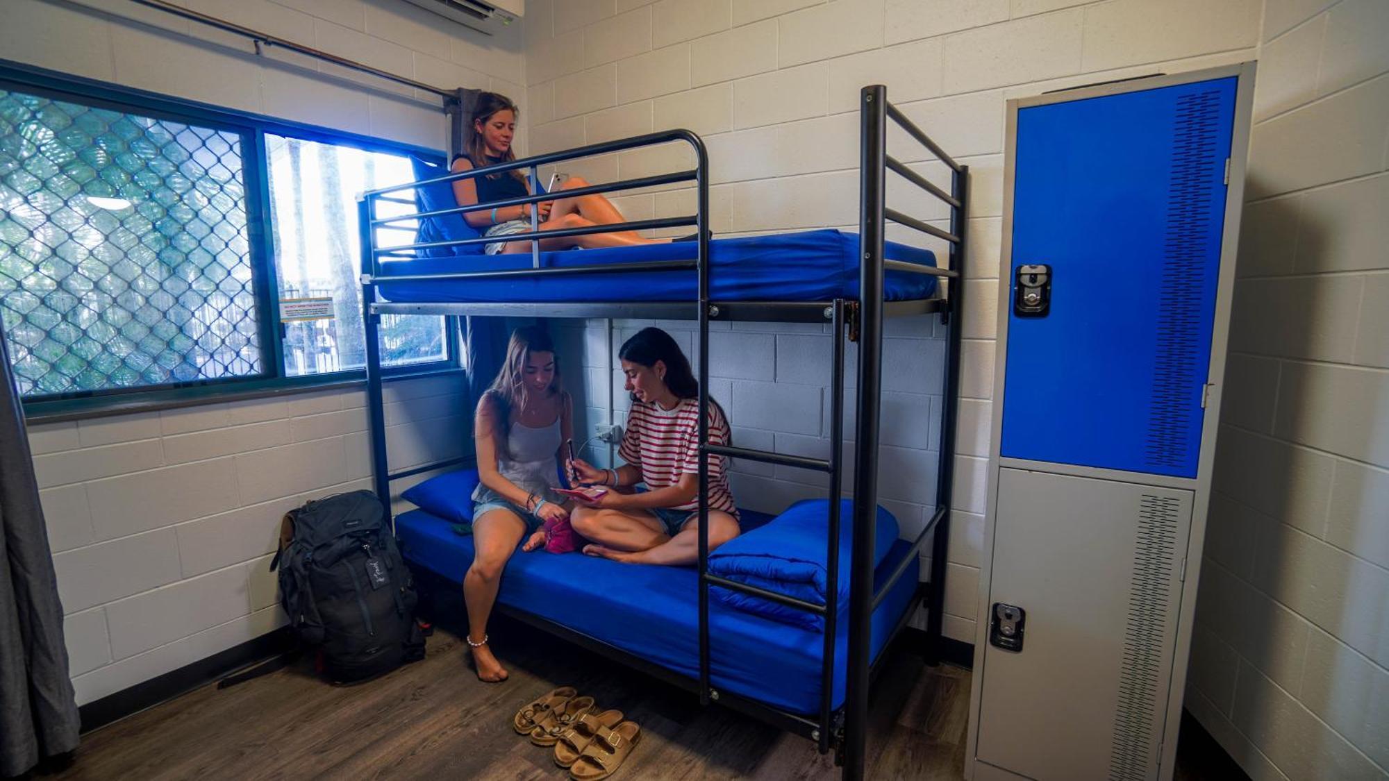 Summer House Hostel