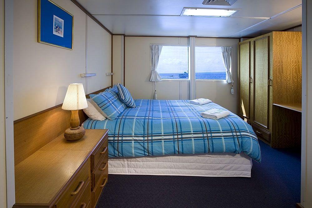 Botel Reef Encounter Cairns