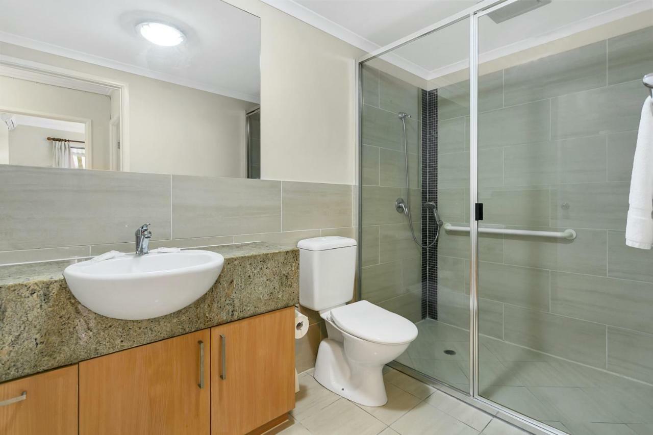 Apartment Royal Pavilions 12 Three Bedroom Cairns