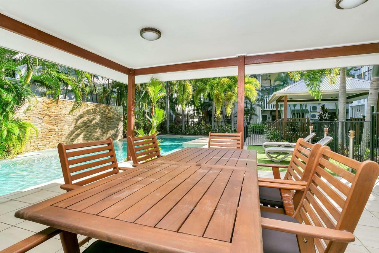 Royal Pavilions 12 Three Bedroom * Cairns