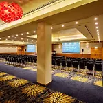 Pullman Reef Hotel Casino