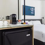 Oaks Cairns Hotel