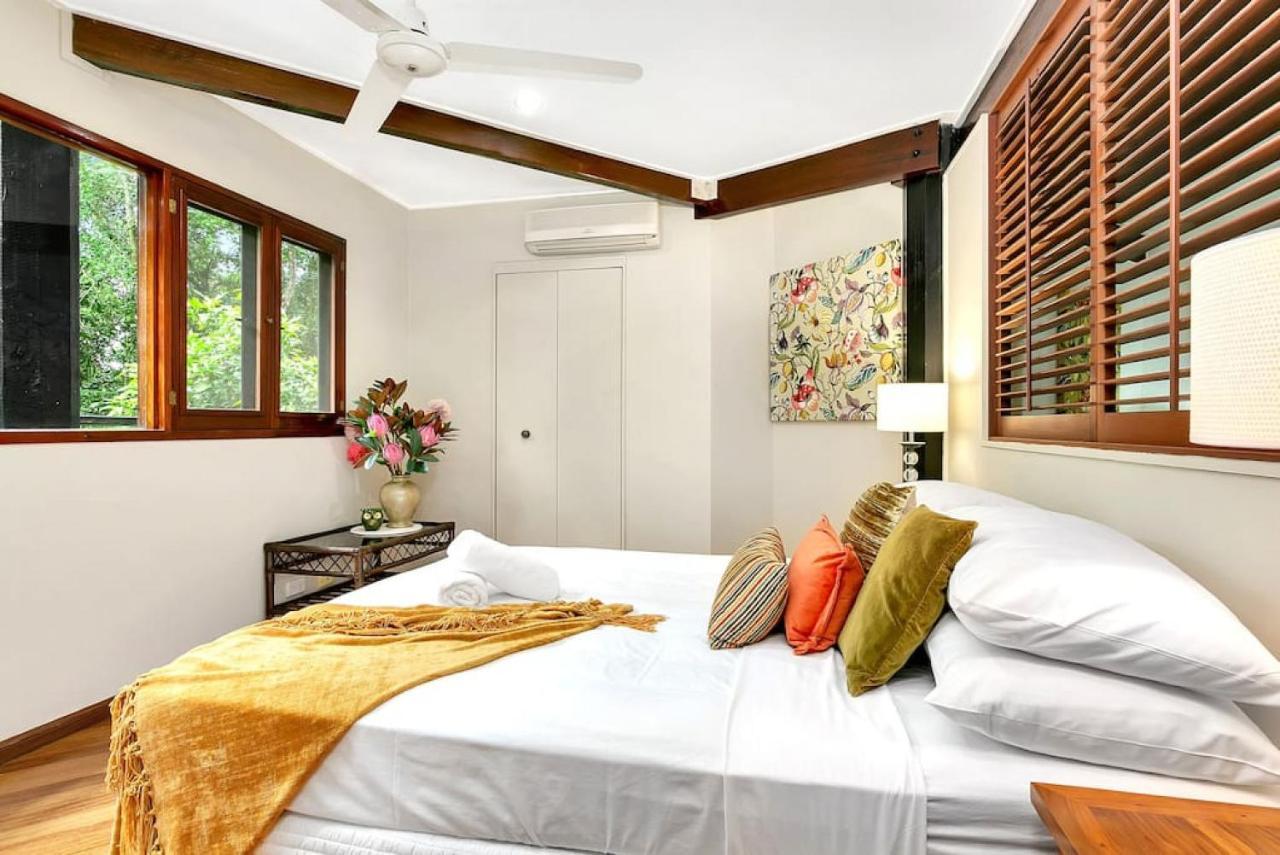 The Secret Treehouse * Cairns