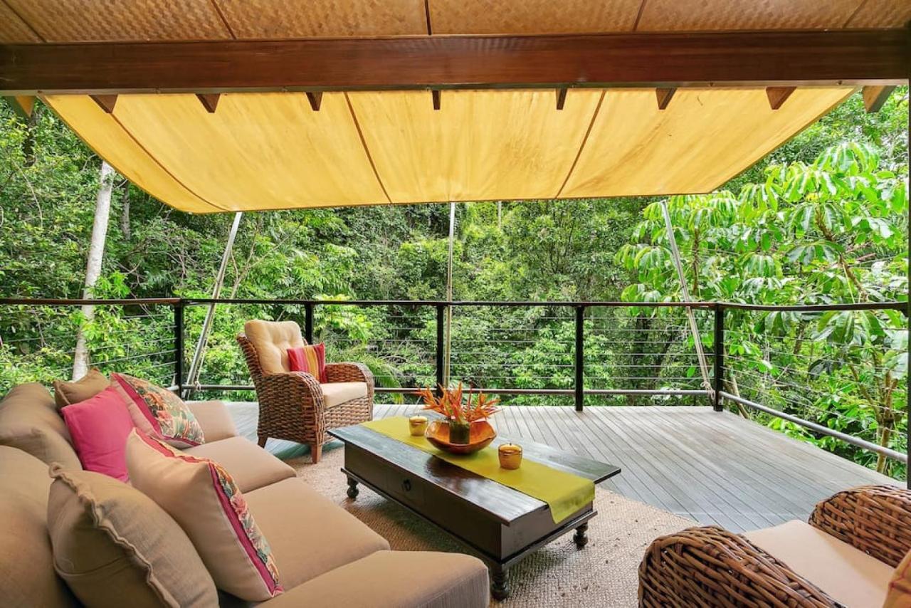 The Secret Treehouse *