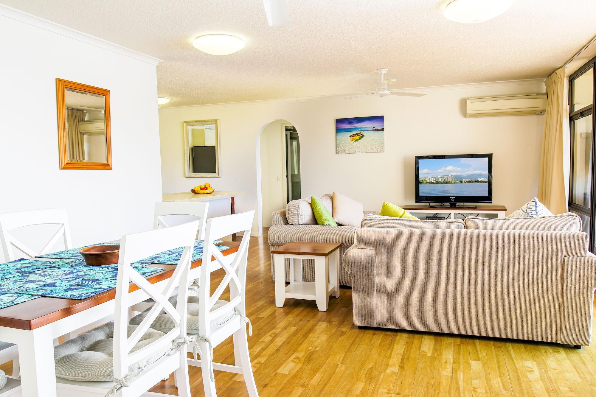 Aquarius Aparthotel