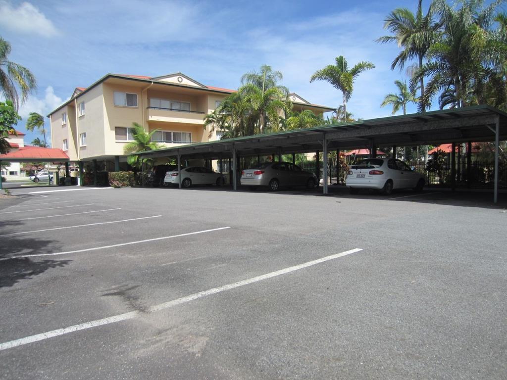 Aparthotel Tradewinds Mcleod