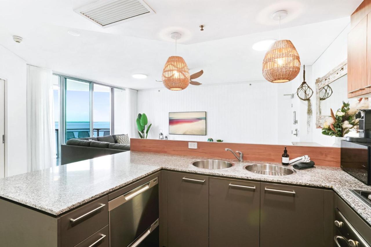 Ocean Views At Mantra Trilogy Cairns