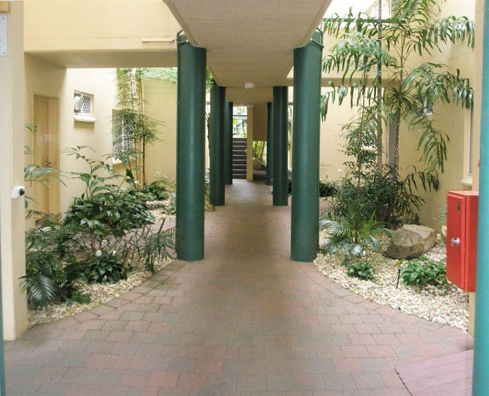 Tradewinds Mcleod Aparthotel Cairns