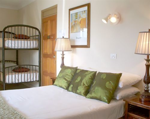 Aspect Motel 4*