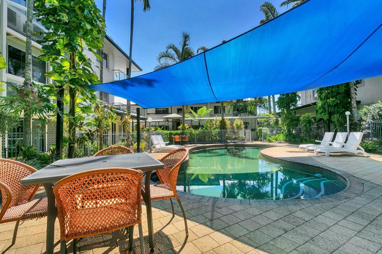 Reef & Motel Cairns